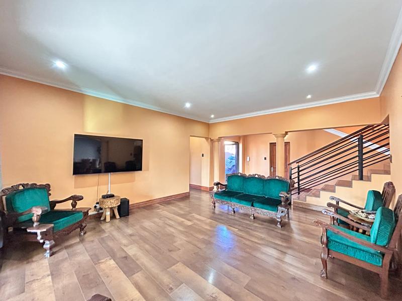 To Let 4 Bedroom Property for Rent in Xanadu North West